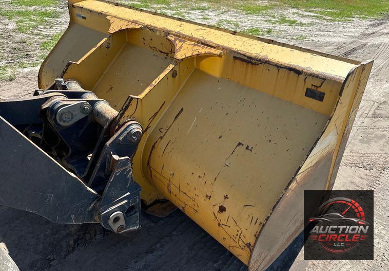 2014 John Deere 624K wheel loader