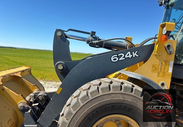 2014 John Deere 624K wheel loader