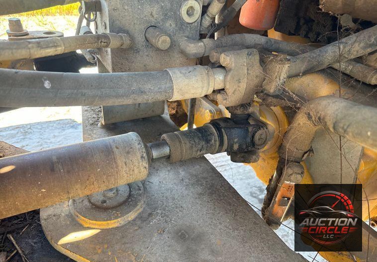 2014 John Deere 624K wheel loader