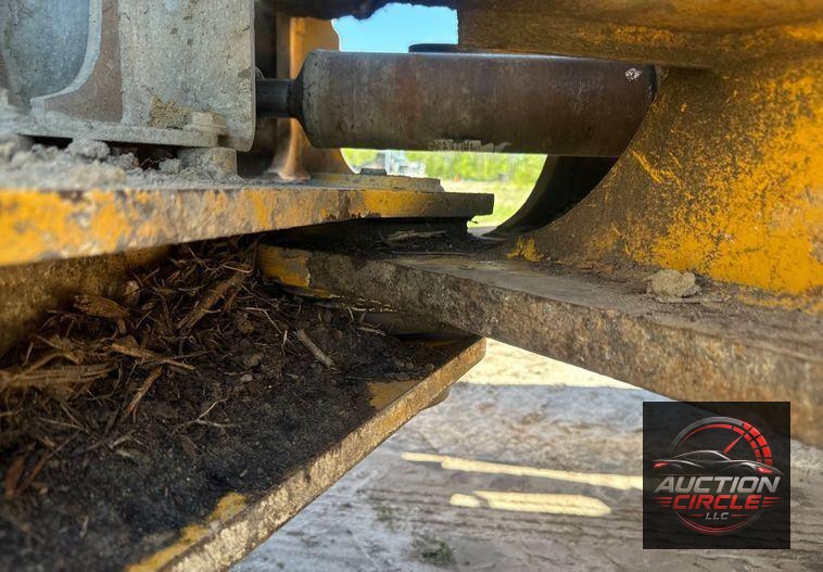 2014 John Deere 624K wheel loader