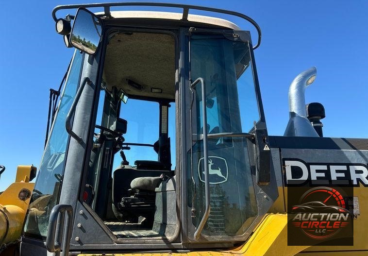 2014 John Deere 624K wheel loader