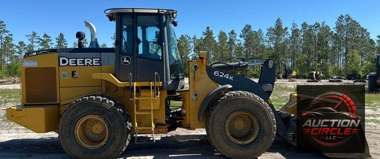2014 John Deere 624K wheel loader