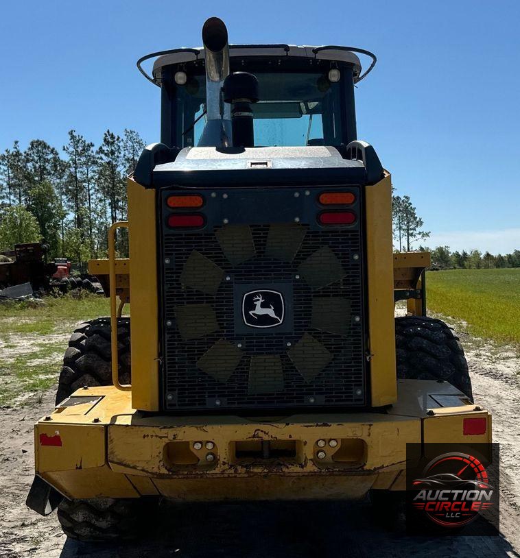 2014 John Deere 624K wheel loader