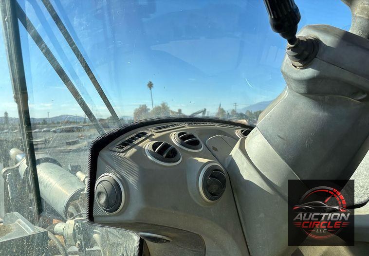2017 Case 821G wheel loader