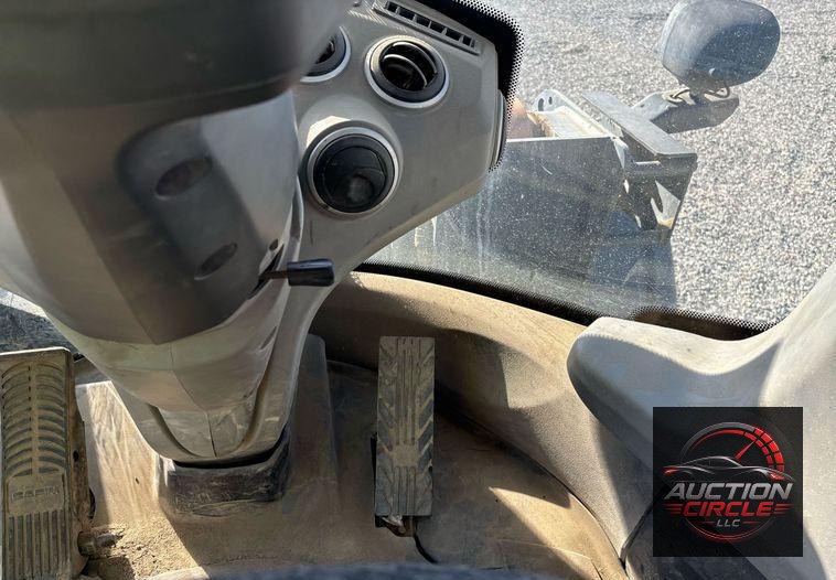 2017 Case 821G wheel loader
