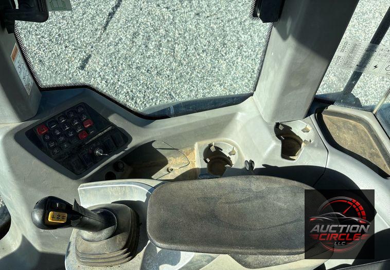 2017 Case 821G wheel loader