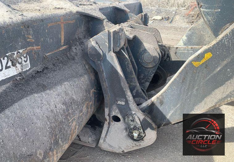 2015 John Deere 744K II wheel loader