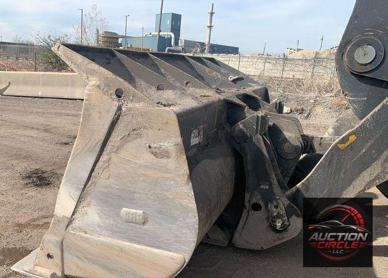 2015 John Deere 744K II wheel loader