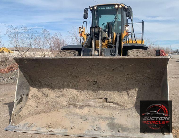 2015 John Deere 744K II wheel loader