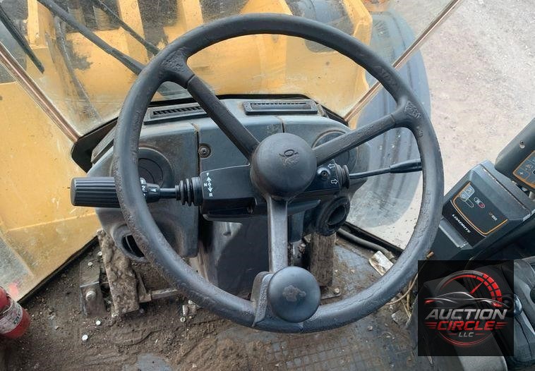 2015 John Deere 744K II wheel loader