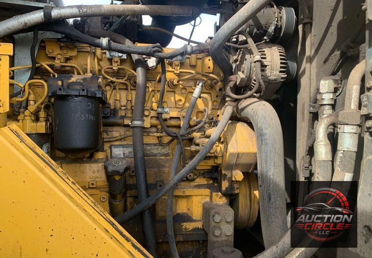 2015 John Deere 744K II wheel loader