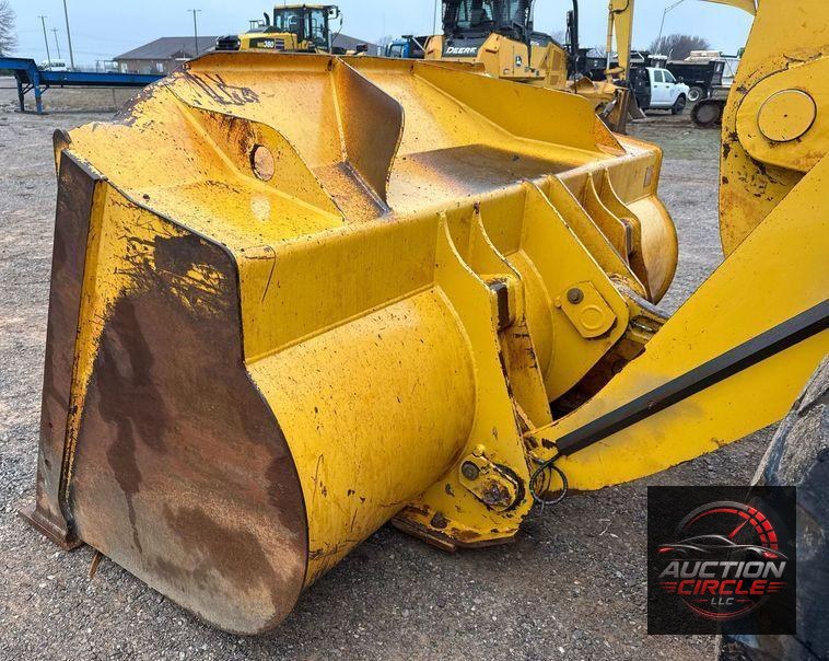 2017 Komatsu WA380-8 wheel loader