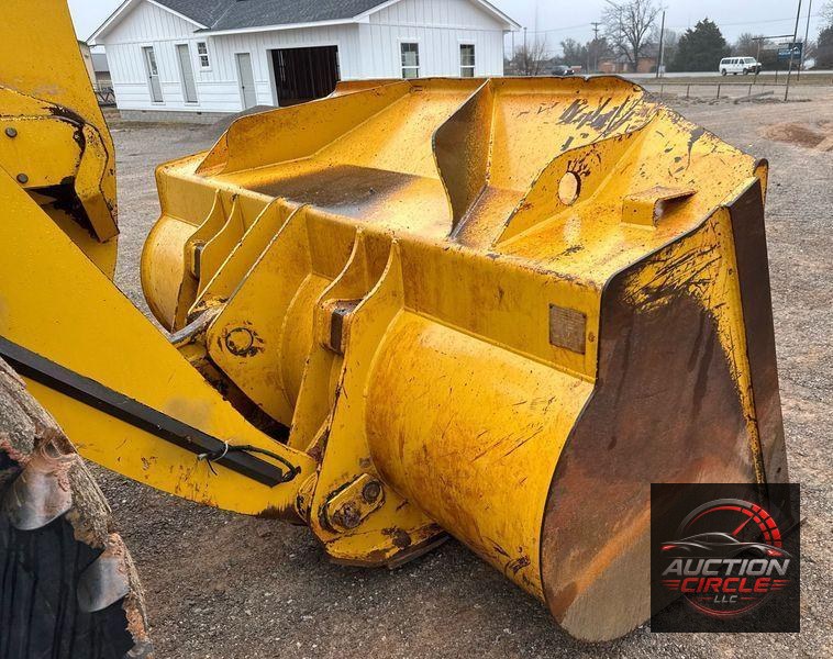 2017 Komatsu WA380-8 wheel loader