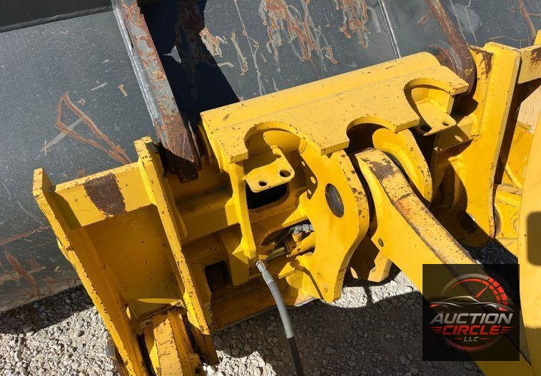2018 Komatsu WA320-8 wheel loader