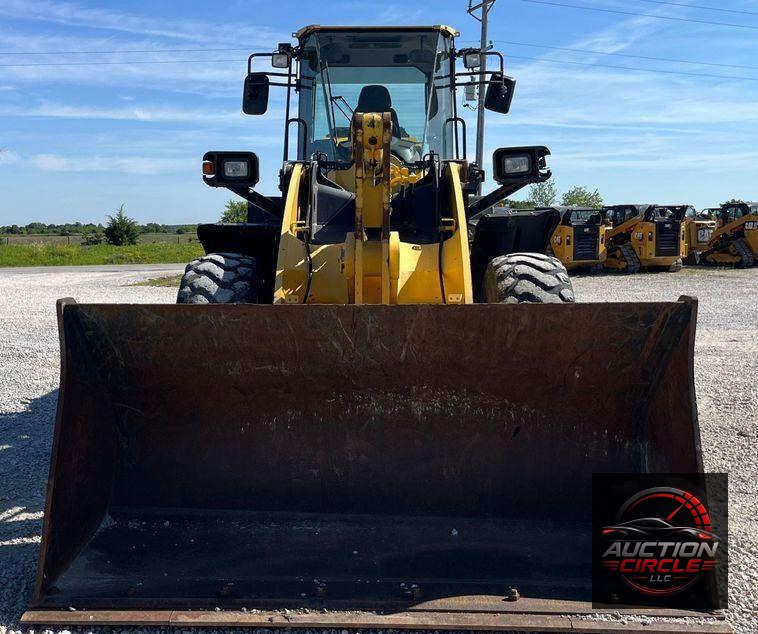 2018 Komatsu WA320-8 wheel loader