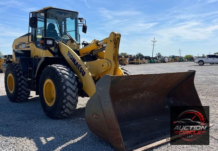 2018 Komatsu WA320-8 wheel loader