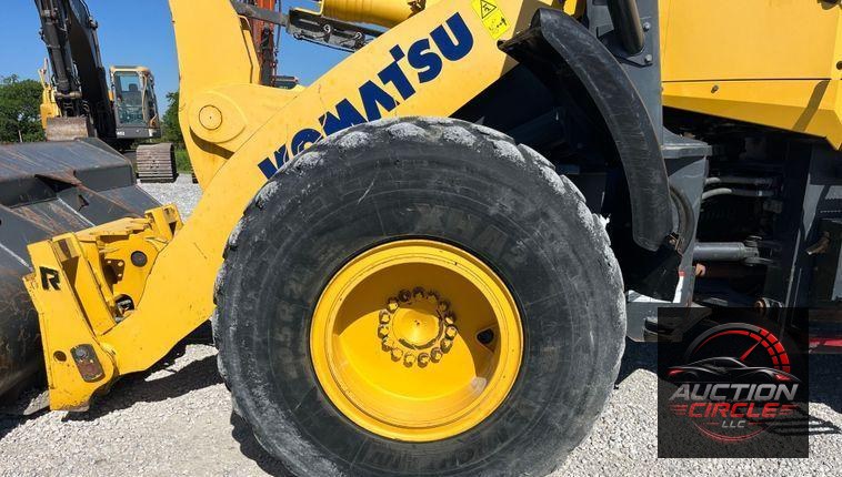 2018 Komatsu WA320-8 wheel loader