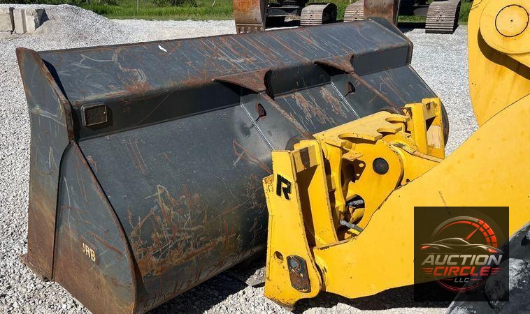 2018 Komatsu WA320-8 wheel loader