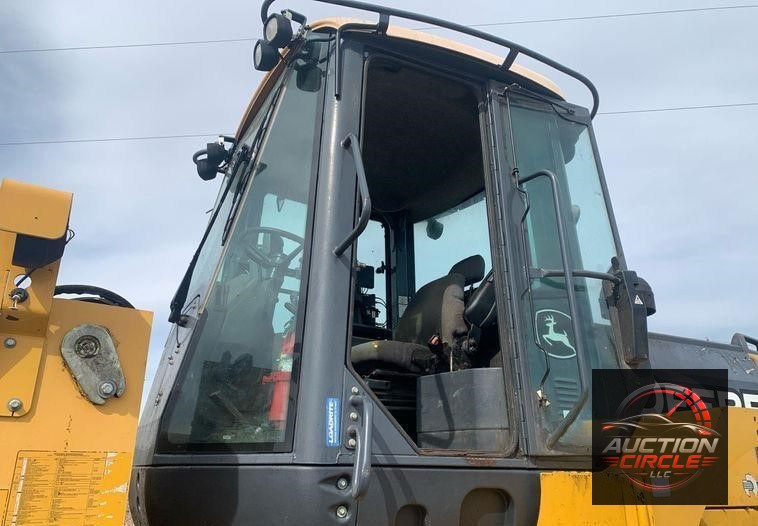 2015 John Deere 644K wheel loader