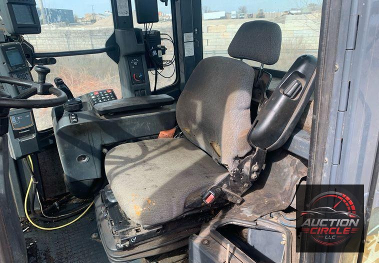 2015 John Deere 644K wheel loader