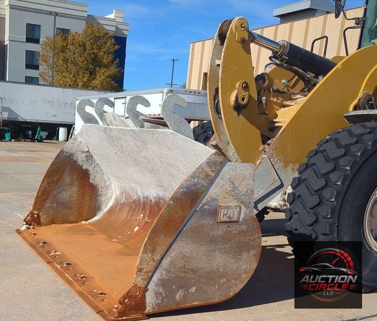 2018 Caterpillar 938M wheel loader