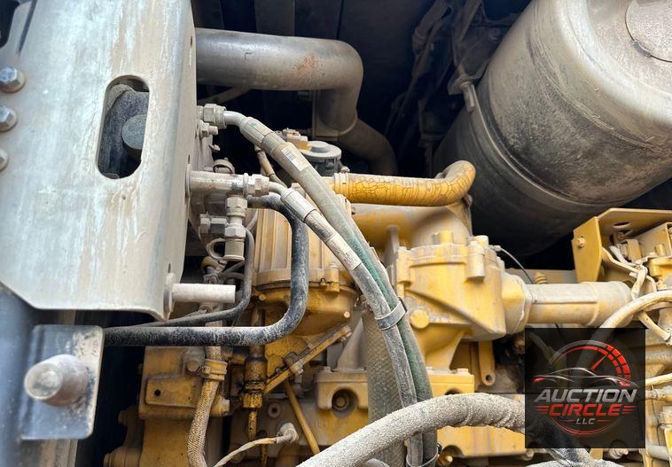 2017 John Deere 824K II wheel loader