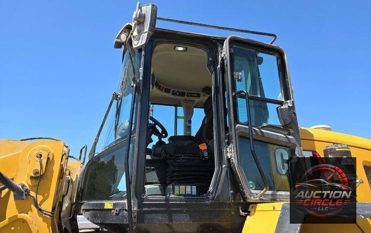 2021 Caterpillar  938M wheel loader