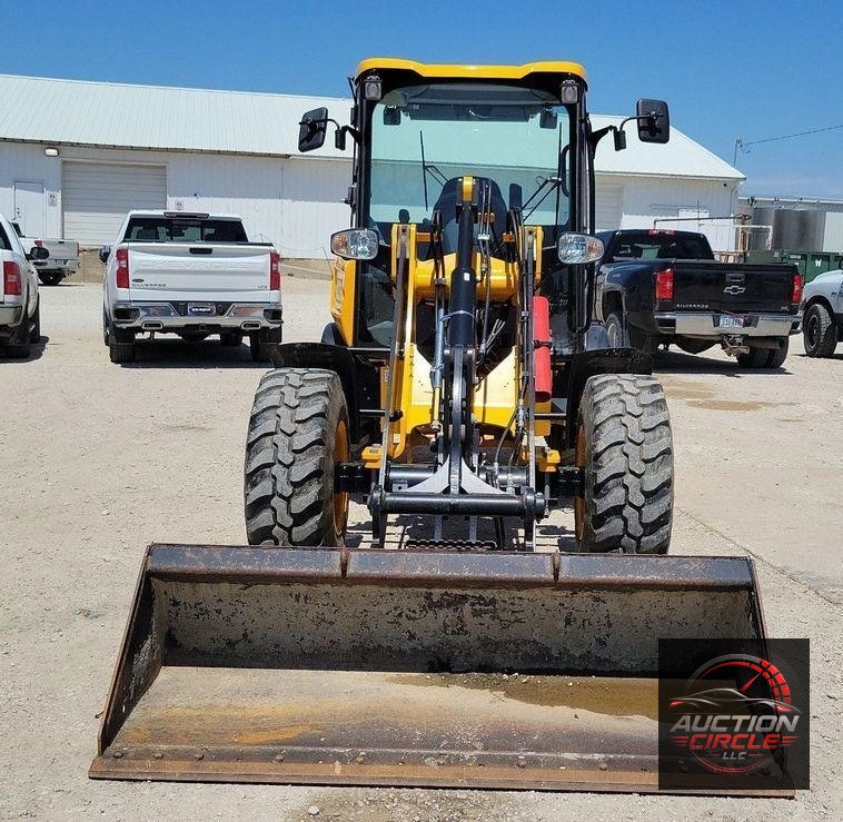 2022 JCB 407 wheel loader