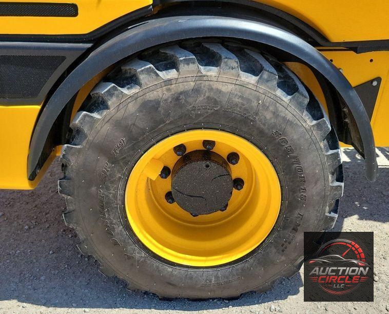 2022 JCB 407 wheel loader