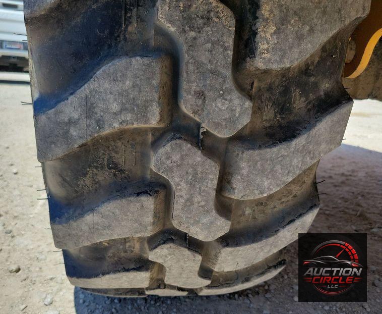 2022 JCB 407 wheel loader