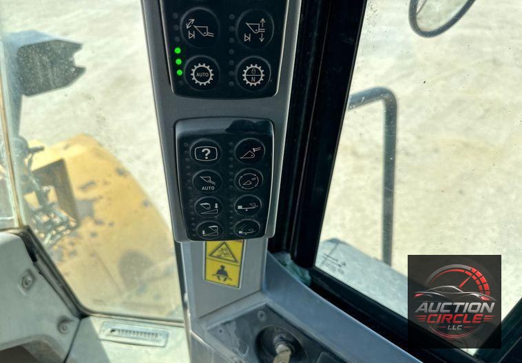 2014 Caterpillar 950K wheel loader
