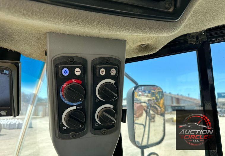 2014 Caterpillar 950K wheel loader