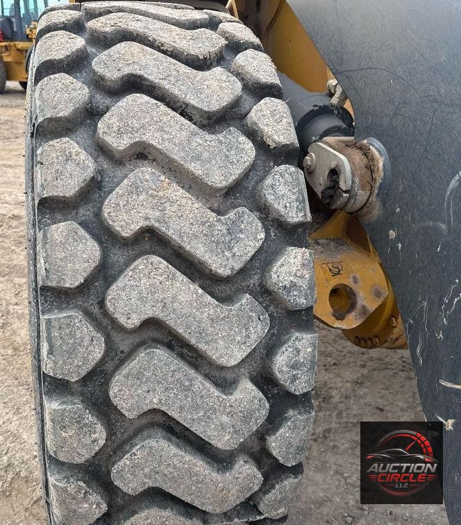 2018 John Deere 624K-II wheel loader