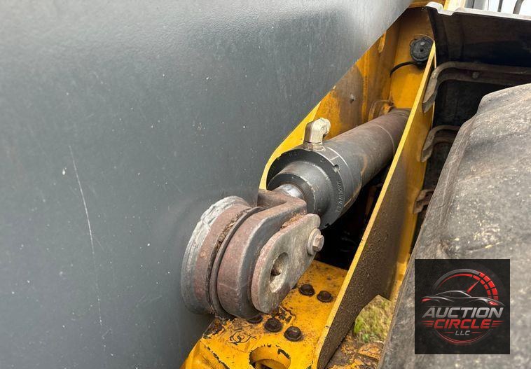 2014 John Deere  644K wheel loader