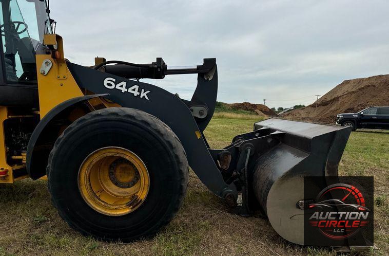 2014 John Deere  644K wheel loader