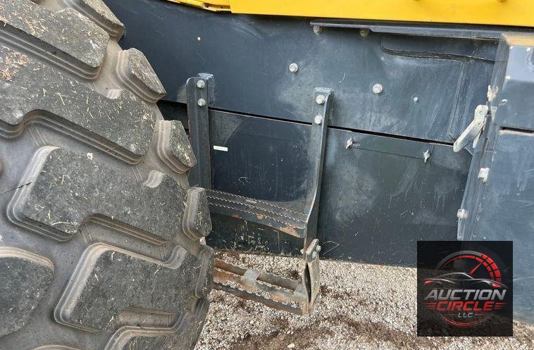 2014 Komatsu WA470-7 wheel loader