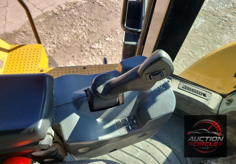 2012 Caterpillar 972K  wheel loader