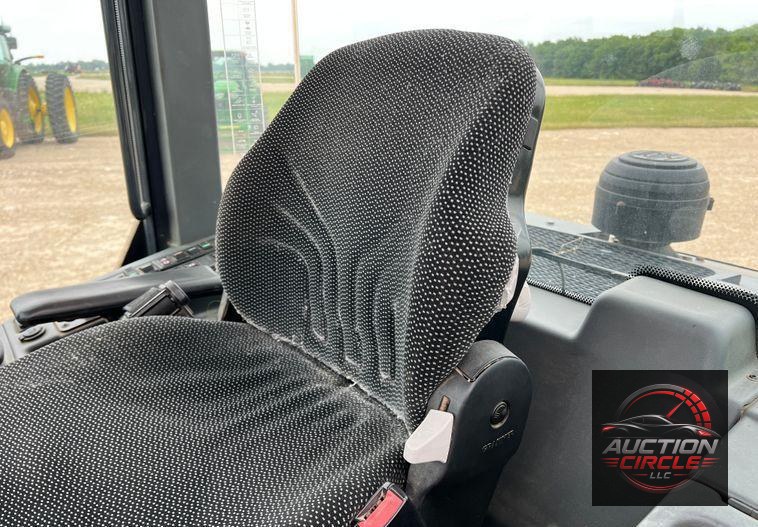 2016 John Deere 324K  wheel loader