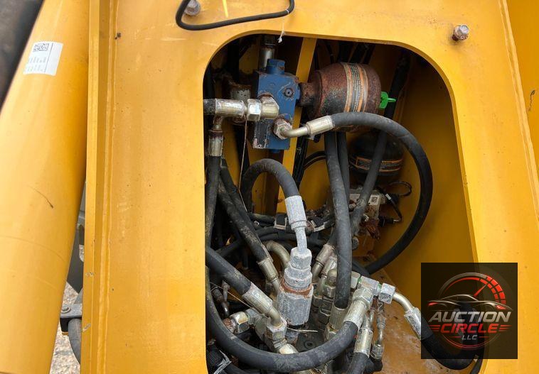 2016 John Deere 324K  wheel loader