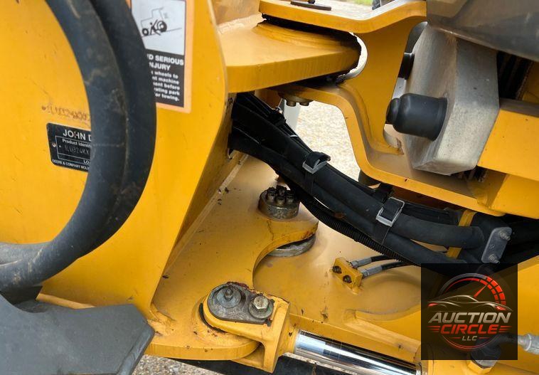 2016 John Deere 324K  wheel loader