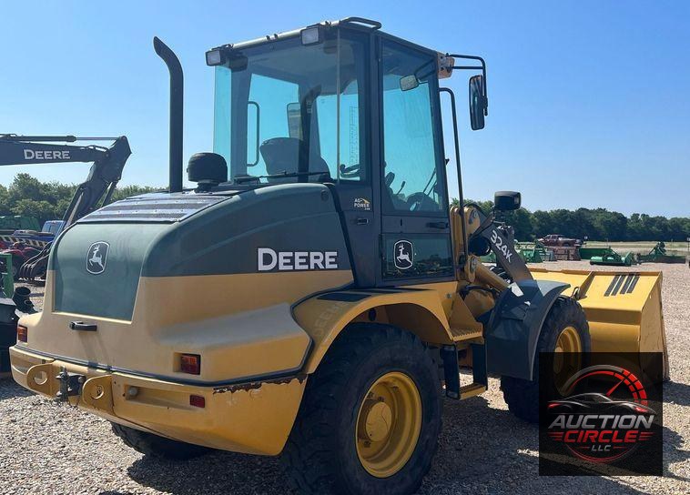 2016 John Deere 324K  wheel loader