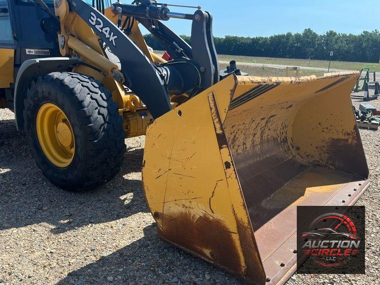 2016 John Deere 324K  wheel loader