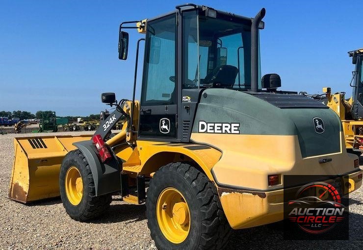 2016 John Deere 324K  wheel loader
