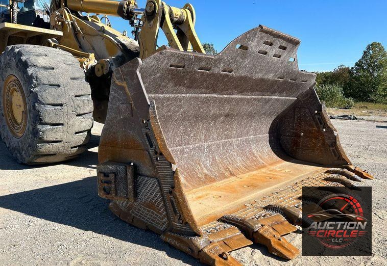 2013 Caterpillar 988H  wheel loader
