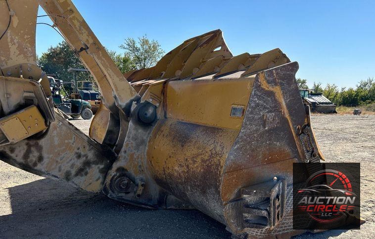 2013 Caterpillar 988H  wheel loader