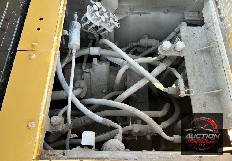 2013 Caterpillar 988H  wheel loader