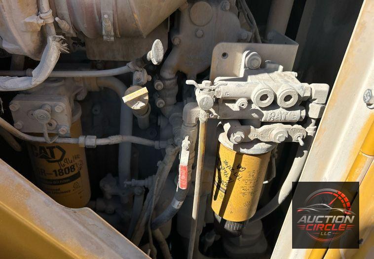 2013 Caterpillar 988H  wheel loader