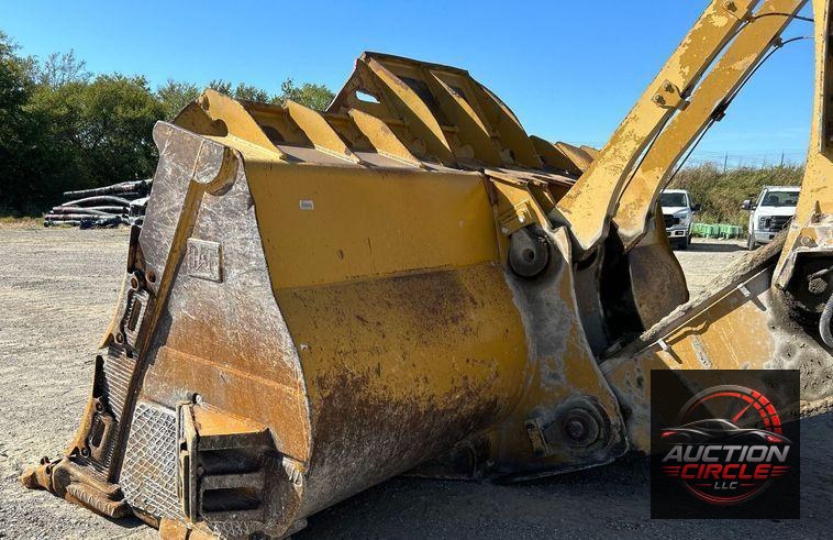 2013 Caterpillar 988H  wheel loader