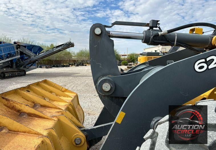 2017 John Deere 624K-II  wheel loader