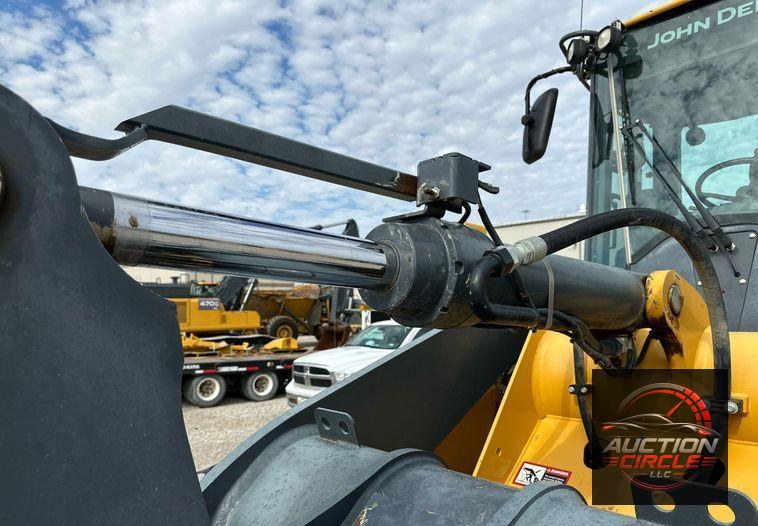 2017 John Deere 624K-II  wheel loader